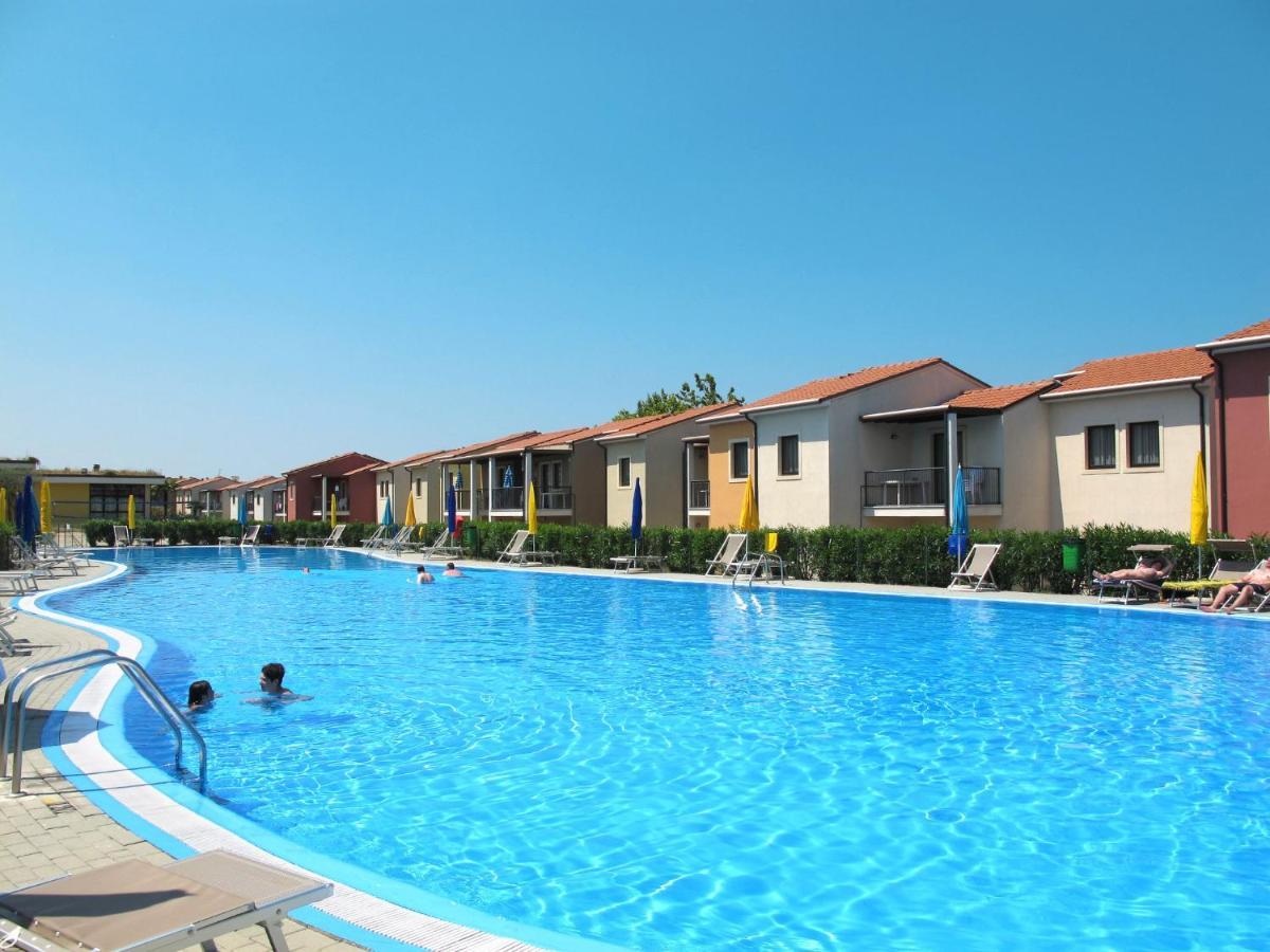 Apartment Belvedere Village-4 By Interhome Castelnuovo del Garda Εξωτερικό φωτογραφία