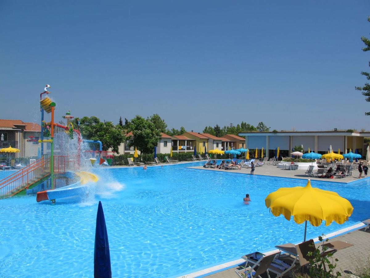 Apartment Belvedere Village-4 By Interhome Castelnuovo del Garda Εξωτερικό φωτογραφία