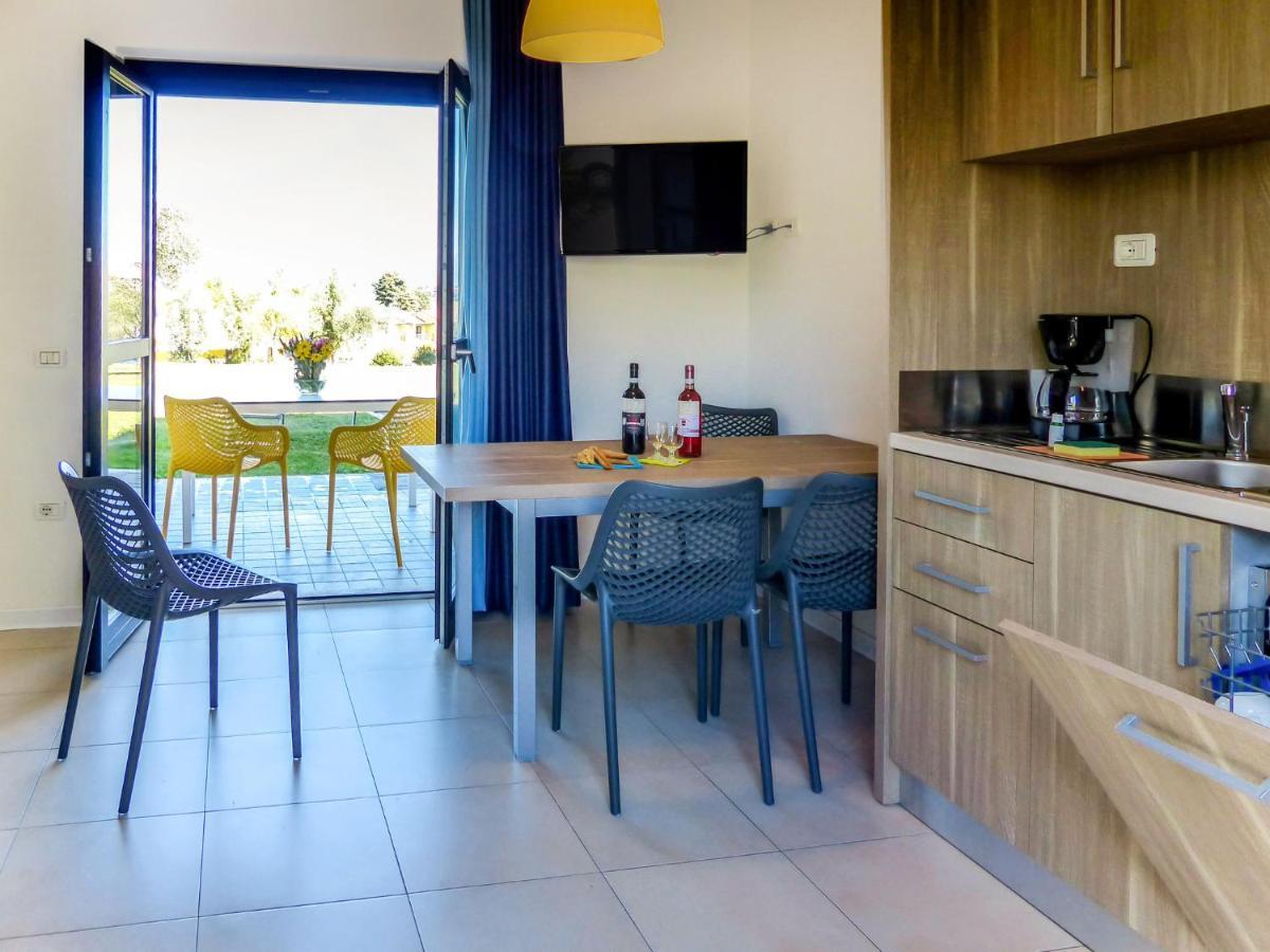 Apartment Belvedere Village-4 By Interhome Castelnuovo del Garda Εξωτερικό φωτογραφία