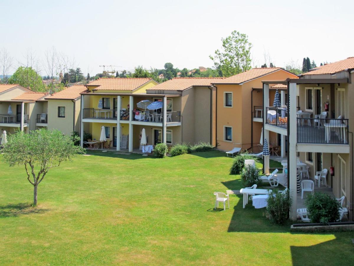Apartment Belvedere Village-4 By Interhome Castelnuovo del Garda Εξωτερικό φωτογραφία