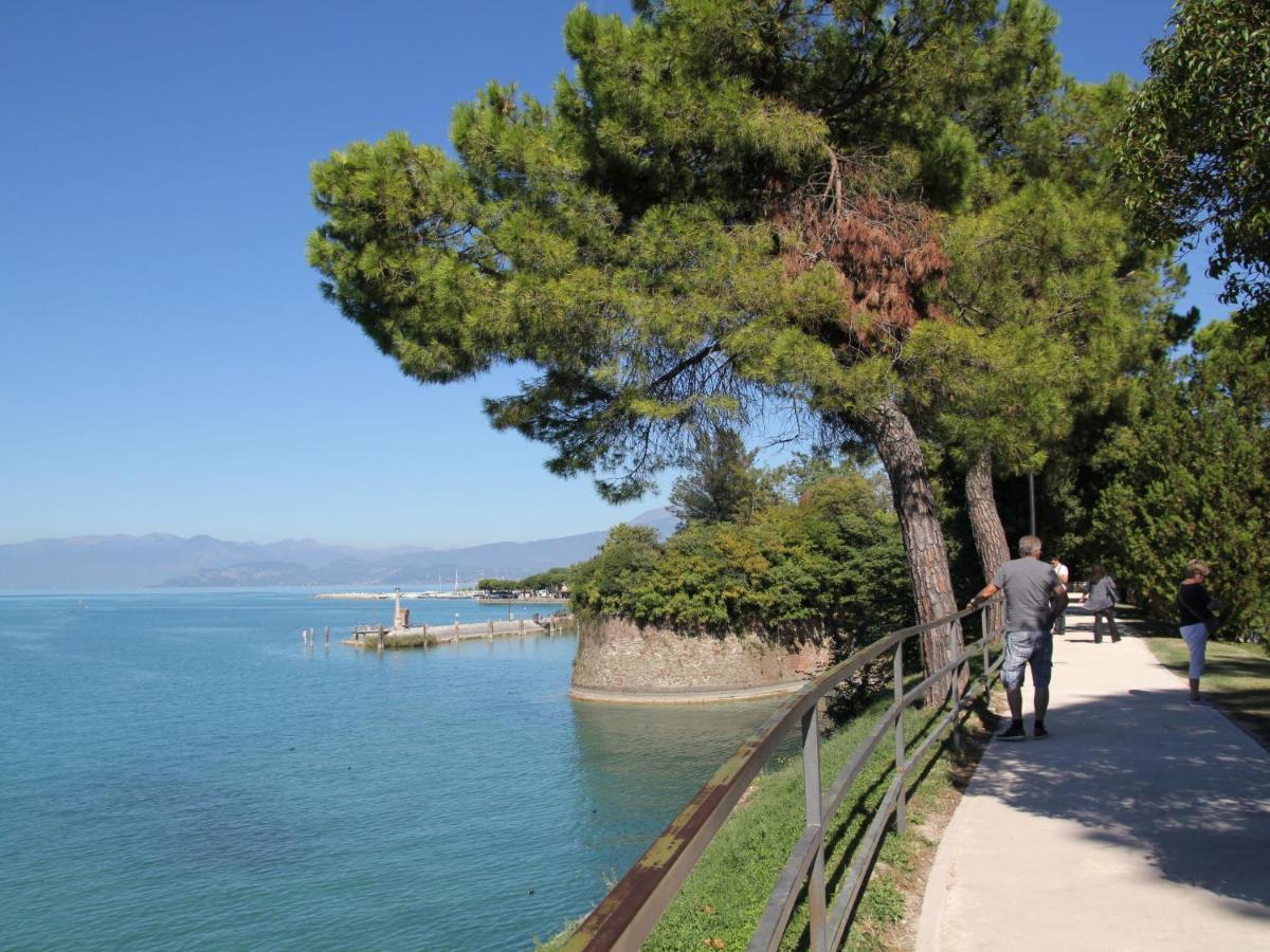 Apartment Belvedere Village-4 By Interhome Castelnuovo del Garda Εξωτερικό φωτογραφία